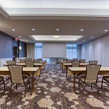 Drury Inn & Suites Cleveland Beachwood Exteriér fotografie