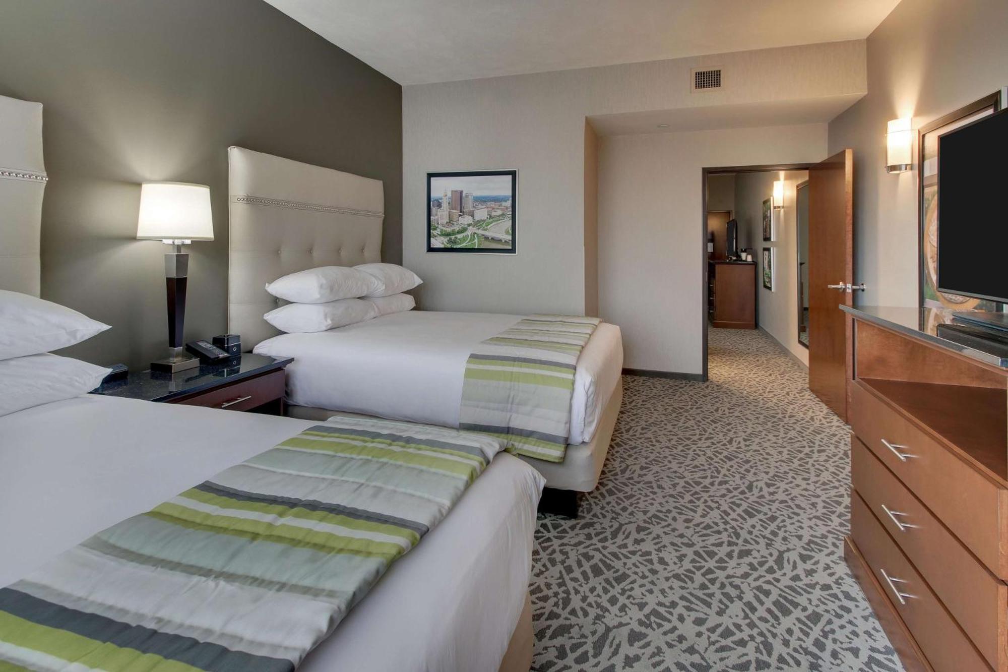 Drury Inn & Suites Cleveland Beachwood Exteriér fotografie