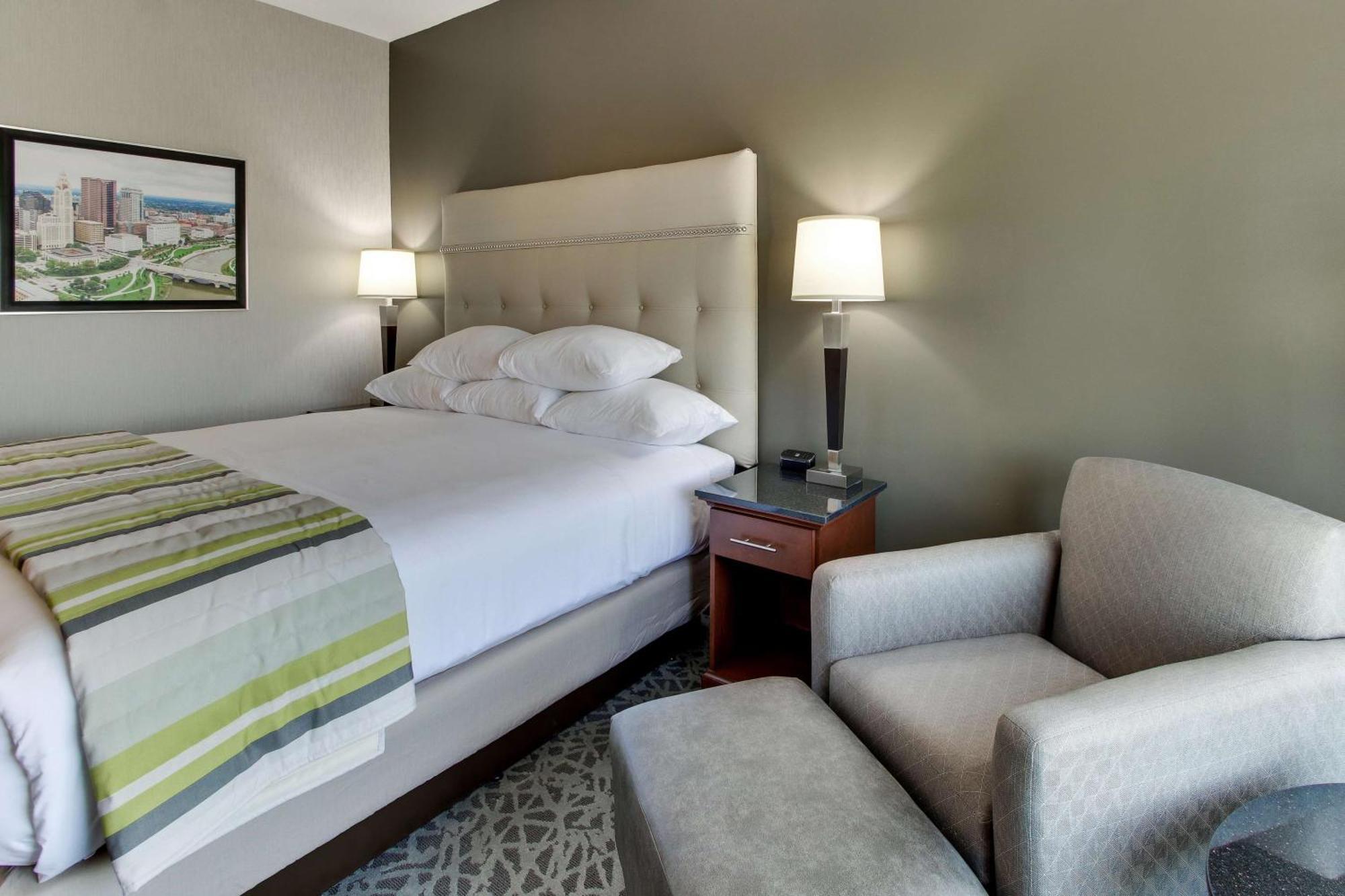 Drury Inn & Suites Cleveland Beachwood Exteriér fotografie