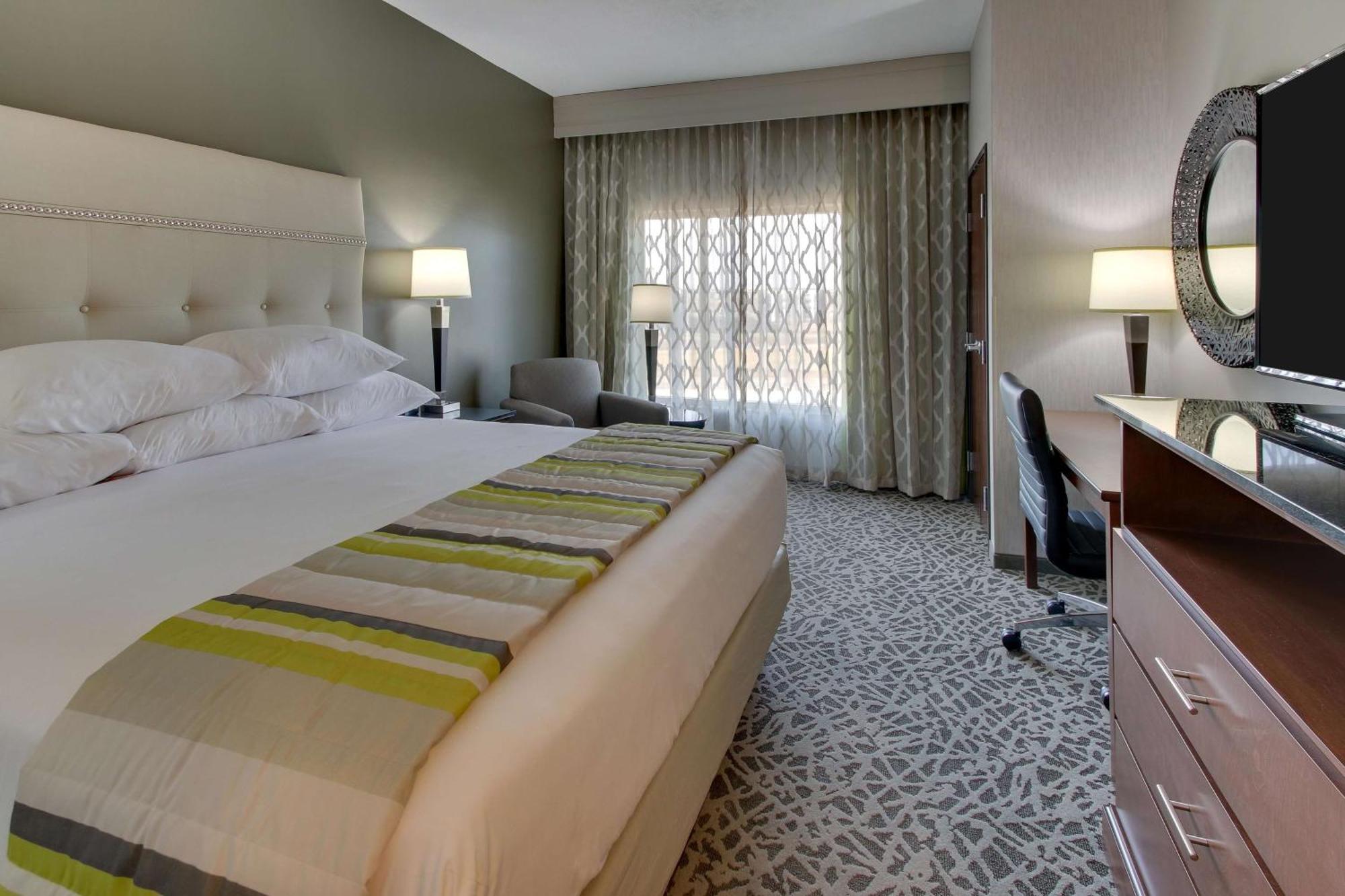 Drury Inn & Suites Cleveland Beachwood Exteriér fotografie