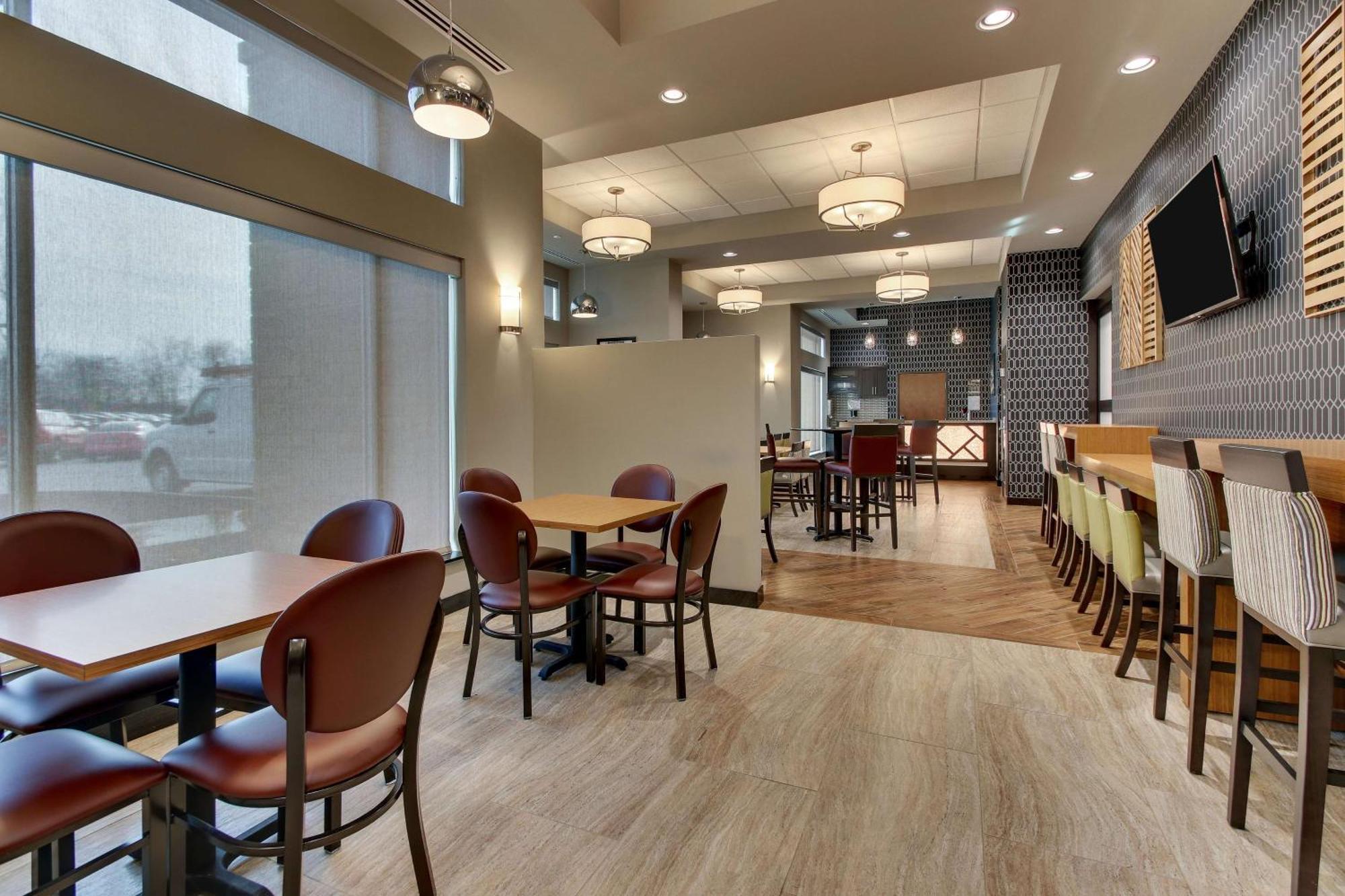 Drury Inn & Suites Cleveland Beachwood Exteriér fotografie