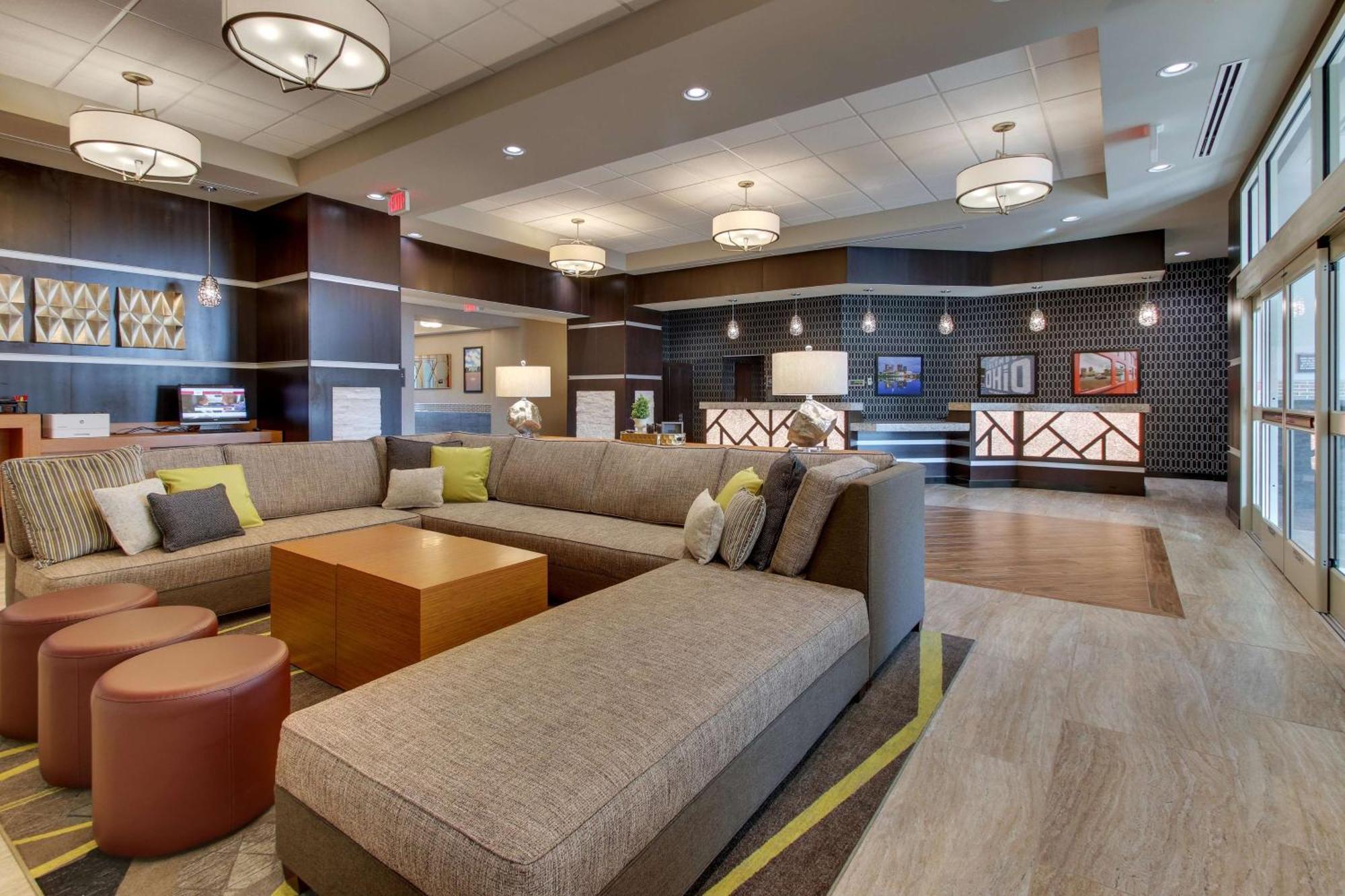 Drury Inn & Suites Cleveland Beachwood Exteriér fotografie